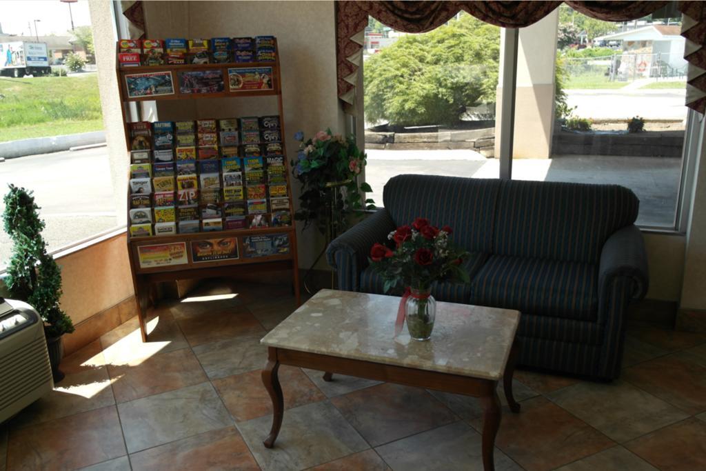 Americas Best Value Inn And Suites Knoxville Dış mekan fotoğraf